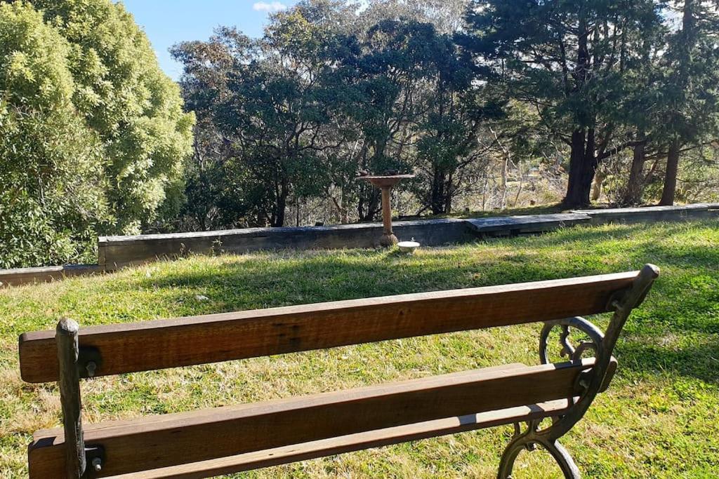 Narrow Neck Views - Peaceful 4 Bedroom Home With Stunning Views! Катумба Екстериор снимка