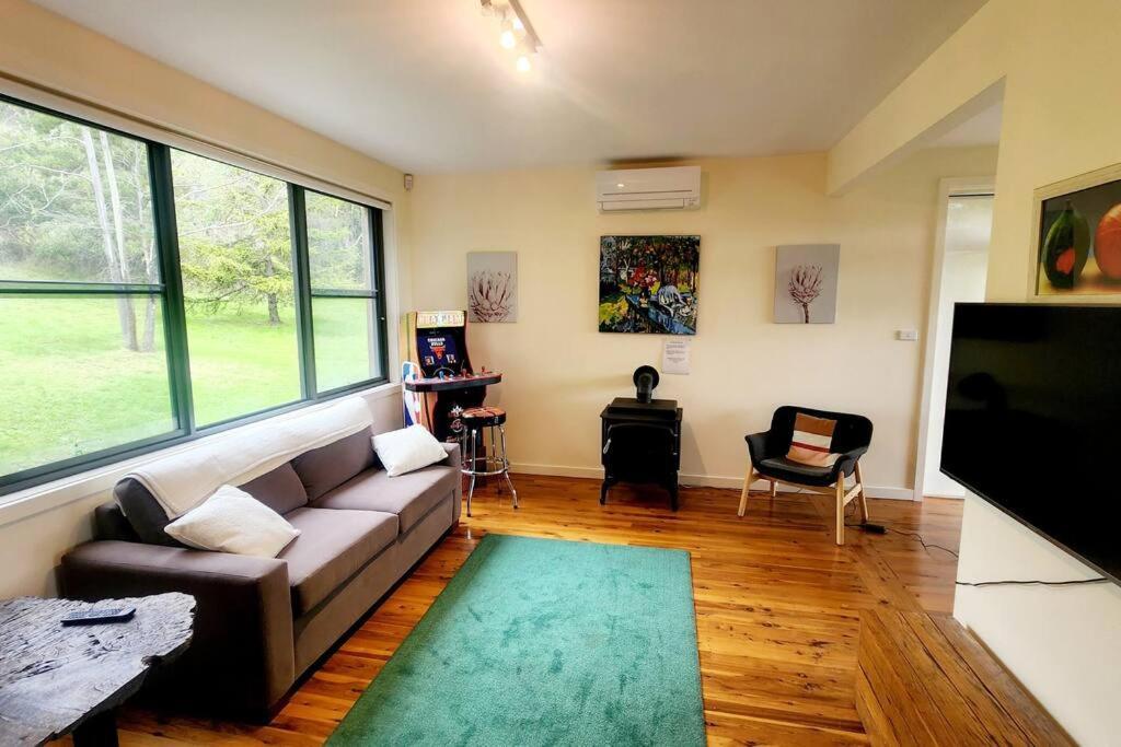 Narrow Neck Views - Peaceful 4 Bedroom Home With Stunning Views! Катумба Екстериор снимка