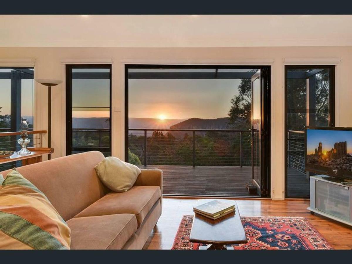 Narrow Neck Views - Peaceful 4 Bedroom Home With Stunning Views! Катумба Екстериор снимка